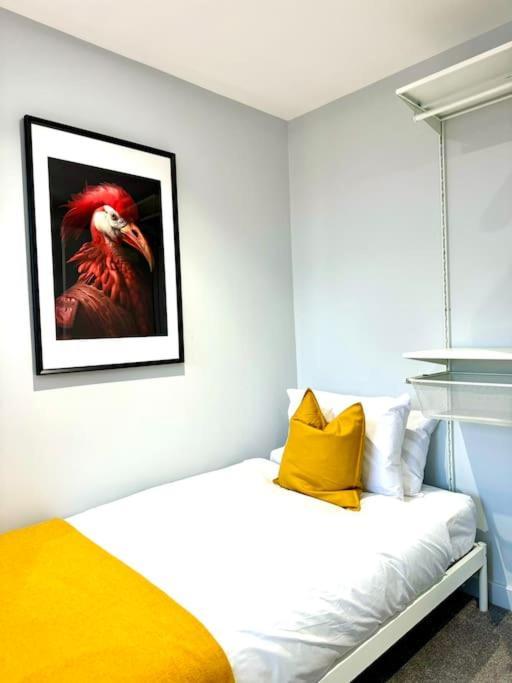 Bournemouth Getaway: 3Br Apartment Near Beach Ngoại thất bức ảnh