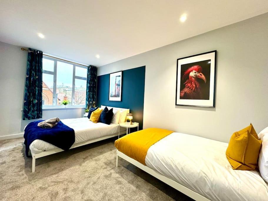 Bournemouth Getaway: 3Br Apartment Near Beach Ngoại thất bức ảnh