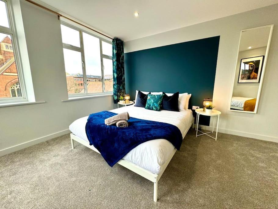 Bournemouth Getaway: 3Br Apartment Near Beach Ngoại thất bức ảnh